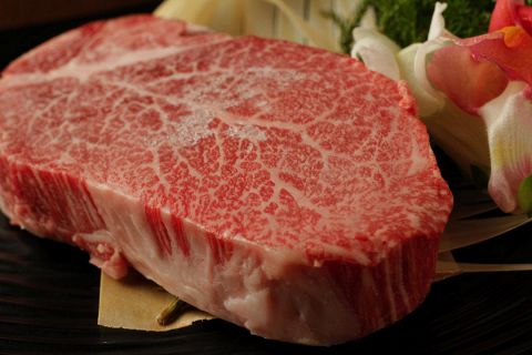 べこ亭 自由が丘店の特選ヒレ